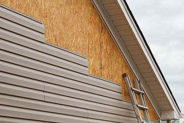24/7 Emergency Storm Damage Siding Repair experts in Graham, TX